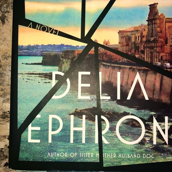 “Siracusa” hardback novel - Picture 7 of 9